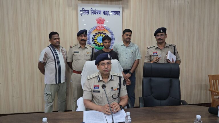 अंधे कत्ल की गुत्थी सुलझी, अधिवक्ता की हत्या का आरोपी प्रेमी गिरफ्तार, पूंजीपथरा पुलिस को बड़ी सफलता